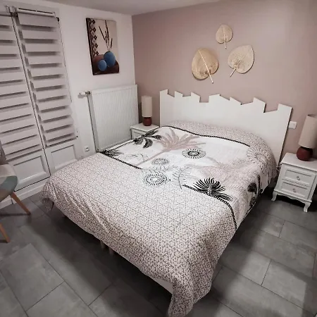 Apartment Agreable Logis Au Calme Avec Jardin Entre Paris Et Eurodisney