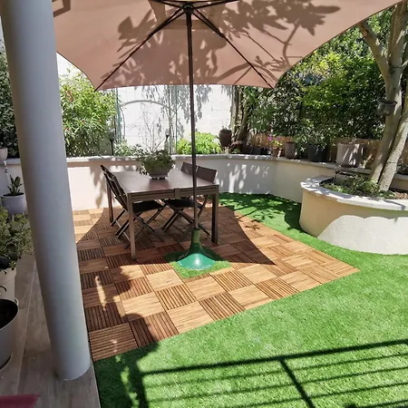 Apartment Agreable Logis Au Calme Avec Jardin Entre Paris Et Eurodisney Rosny-sous-Bois